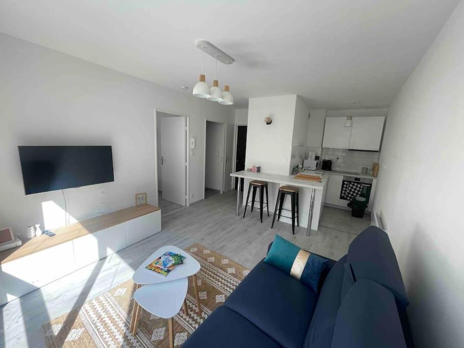 T2 Neuf En Plein Coeur De Rennes Au Bord De La Vilaine Exteriör bild
